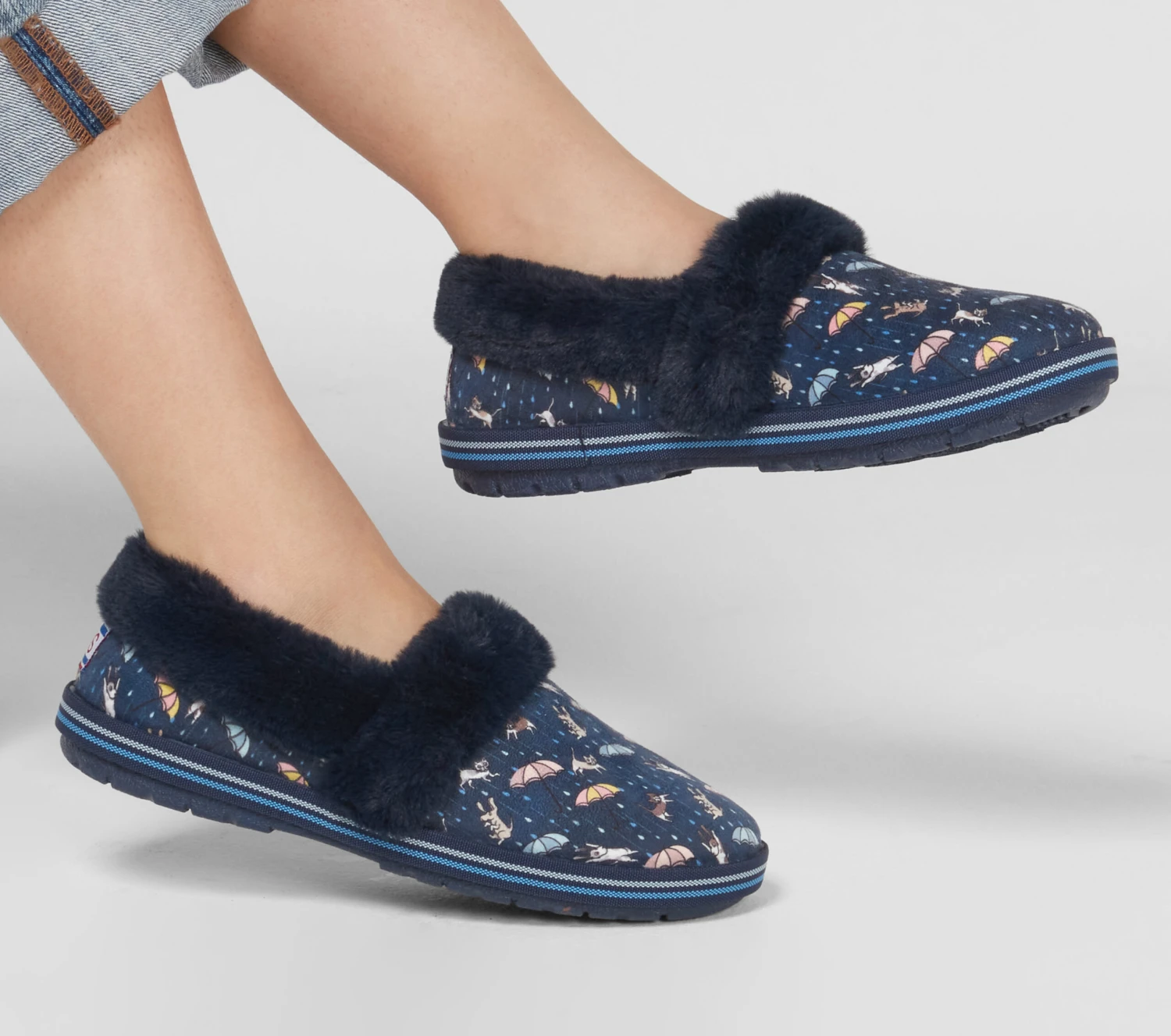 Skechers BOBS Too Cozy - Movie Night 3 Skechers BOBS Too Cozy - Movie Night - Image 2