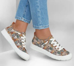 Skechers BOBS Beyond - Pup Parade -Skeech Shoes Shop 114790 BRMT B